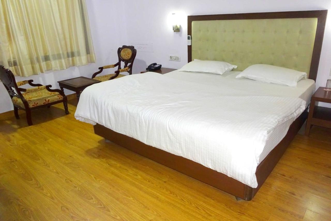 Hotel Utsav Nāthdwāra Esterno foto